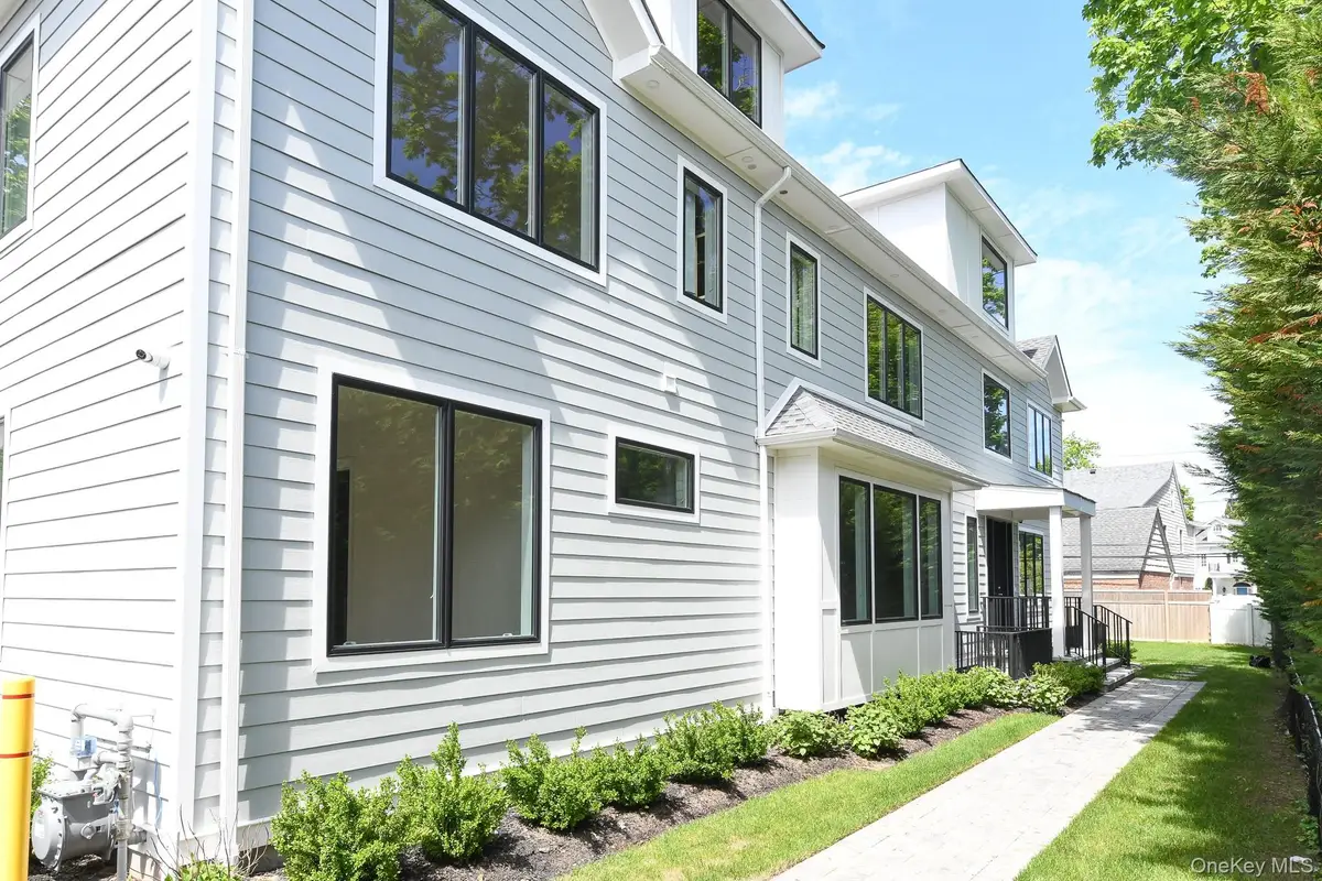 8 Sealy Drive, Lawrence, NY 11559 - #1