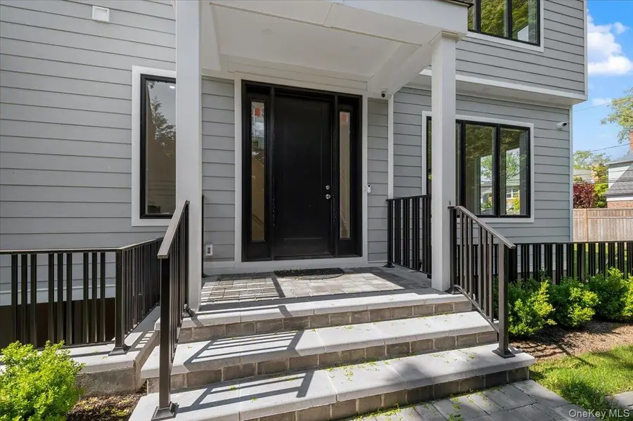 8 Sealy Drive, Lawrence, NY 11559 - #3