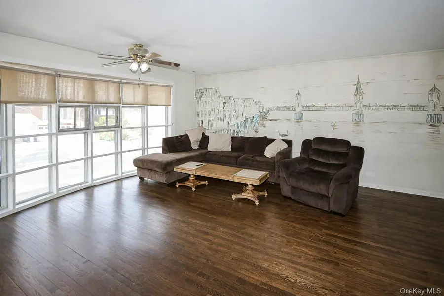 736 Bunker Road, North Woodmere, NY 11581 - #3