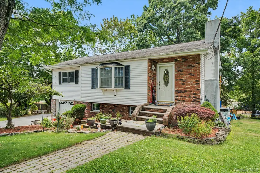 1 Austin Court, Monroe, NY 10950 - #3