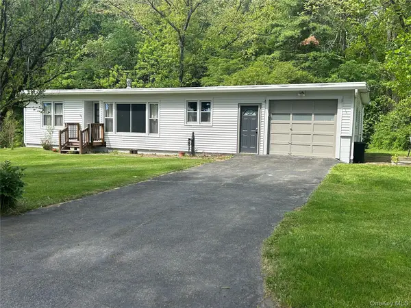 47 Webster Avenue, Kerhonkson, NY 12446