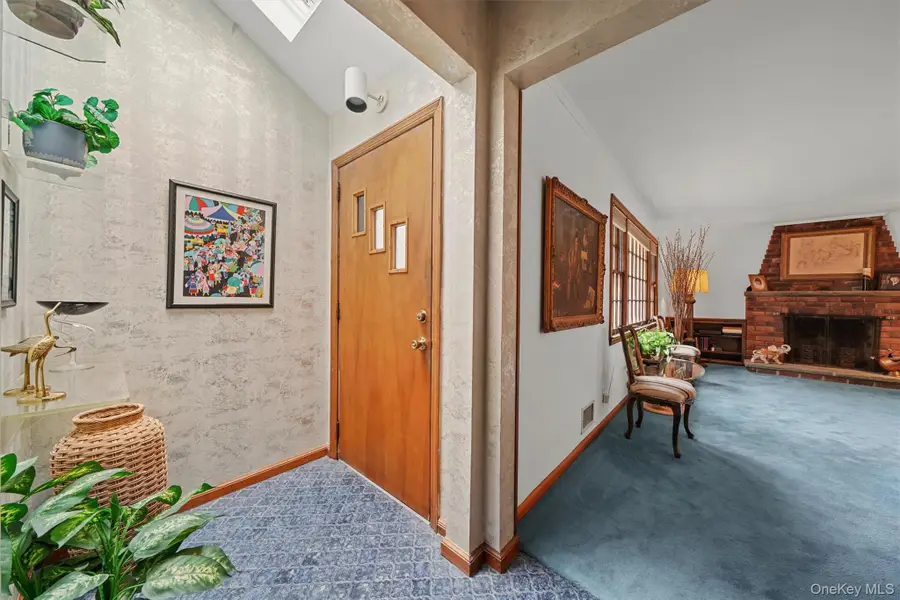 4 Lombardi Drive, New City, NY 10956 - #2