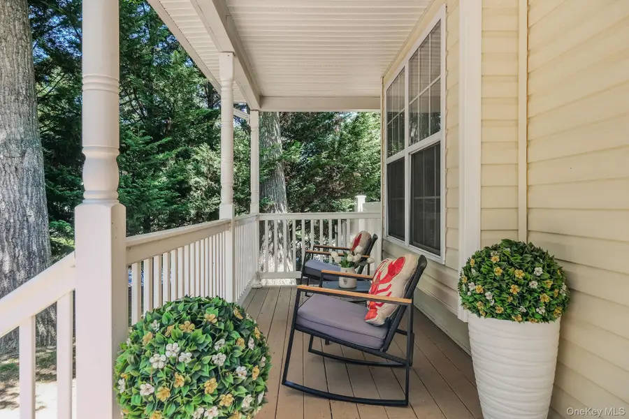 1 Queens Road, Miller Place, NY 11764 - #3