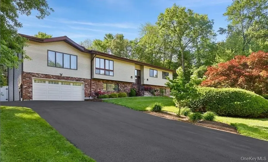 5 Shagbark Court, New City, NY 10956 - #2