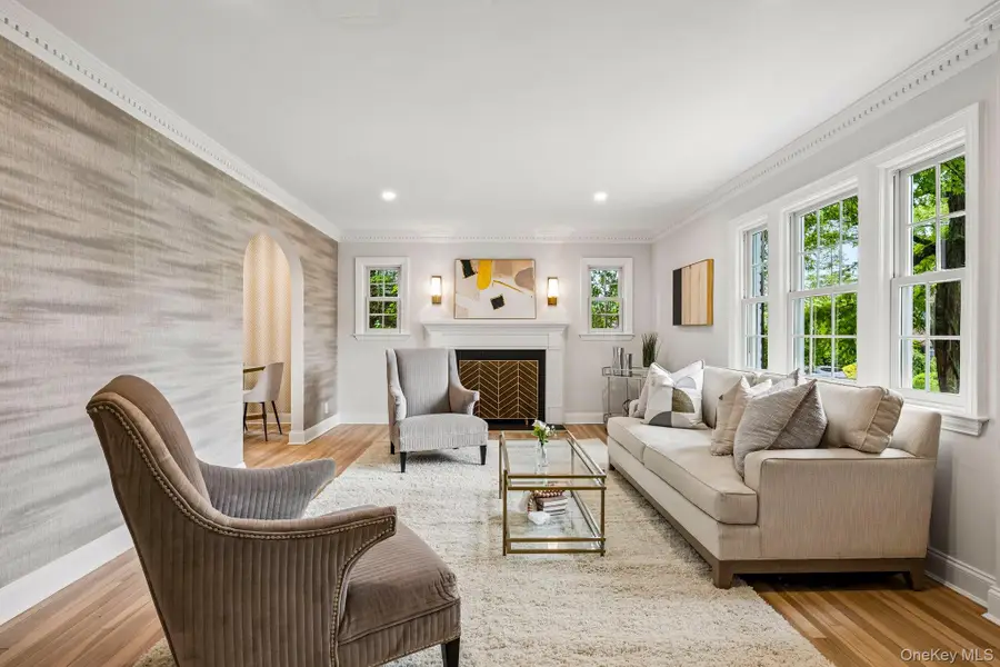 22 Shorehaven Lane, Manhasset, NY 11030 - #3