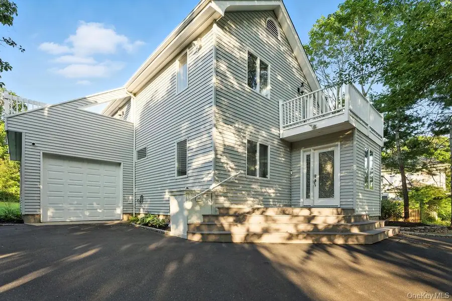 100 Manor Lane, Jamesport, NY 11901 - #2