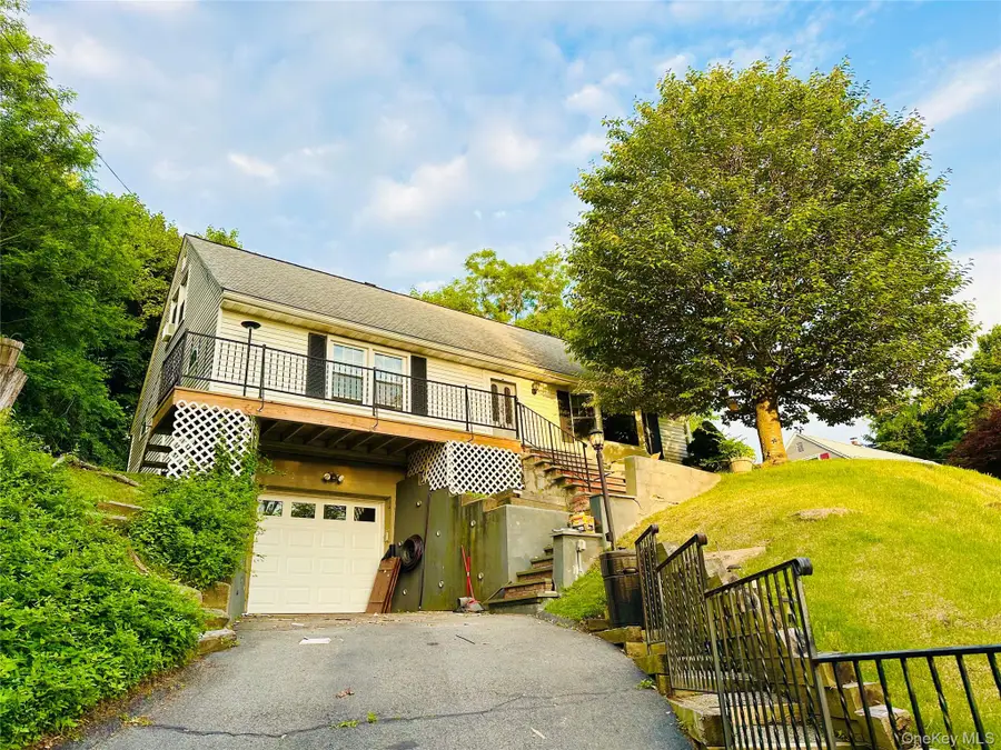 5 Meadowbrook Drive, Ossining, NY 10562 - #2
