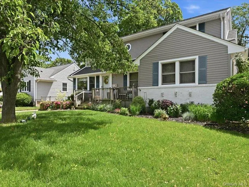 955 Bruce Drive, Wantagh, NY 11793 - #2