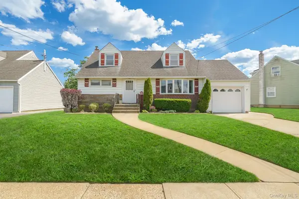 3872 Fulton Avenue, Seaford, NY 11783