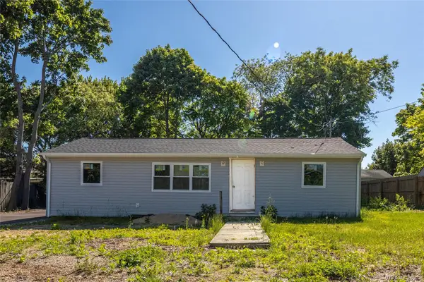 547 Taylor Avenue, Patchogue, NY 11772