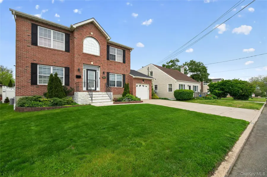 3341 Colony Drive, Baldwin, NY 11510 - #2