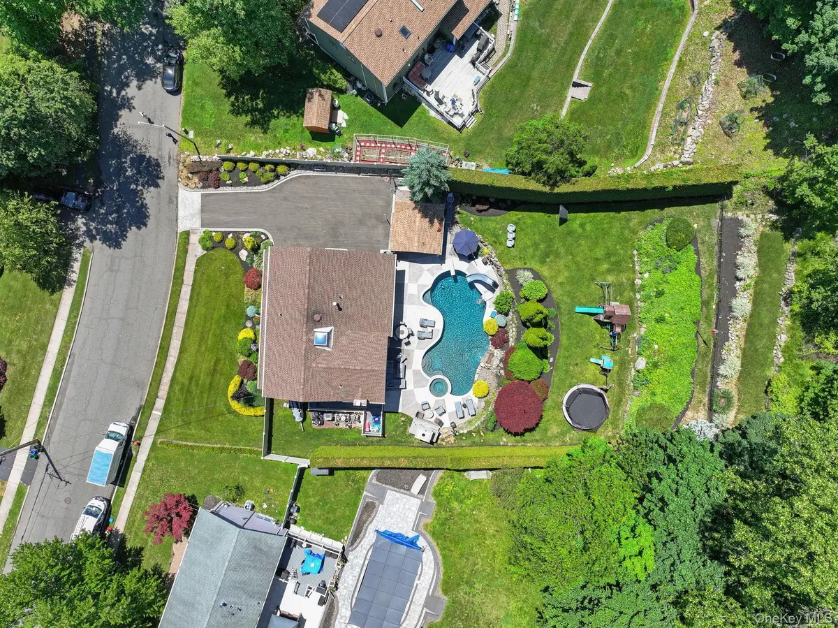 12 Pelham Avenue, Nanuet, NY 10954 - #1