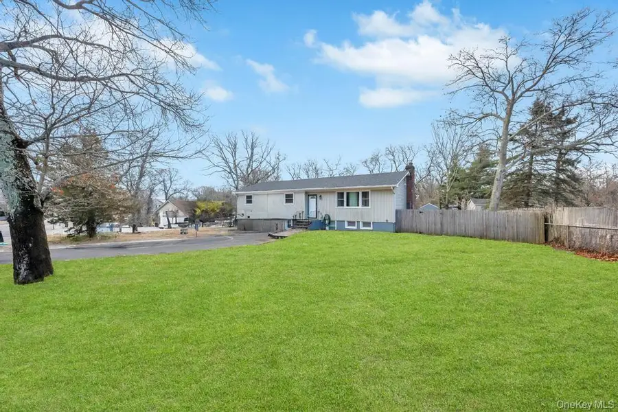 236 Dare Road, Selden, NY 11784 - #3