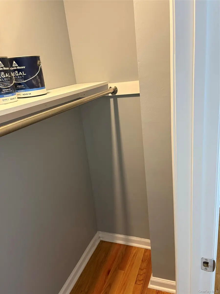 1 Jefferson Avenue #F3, Rockville Centre, NY 11570 - #2