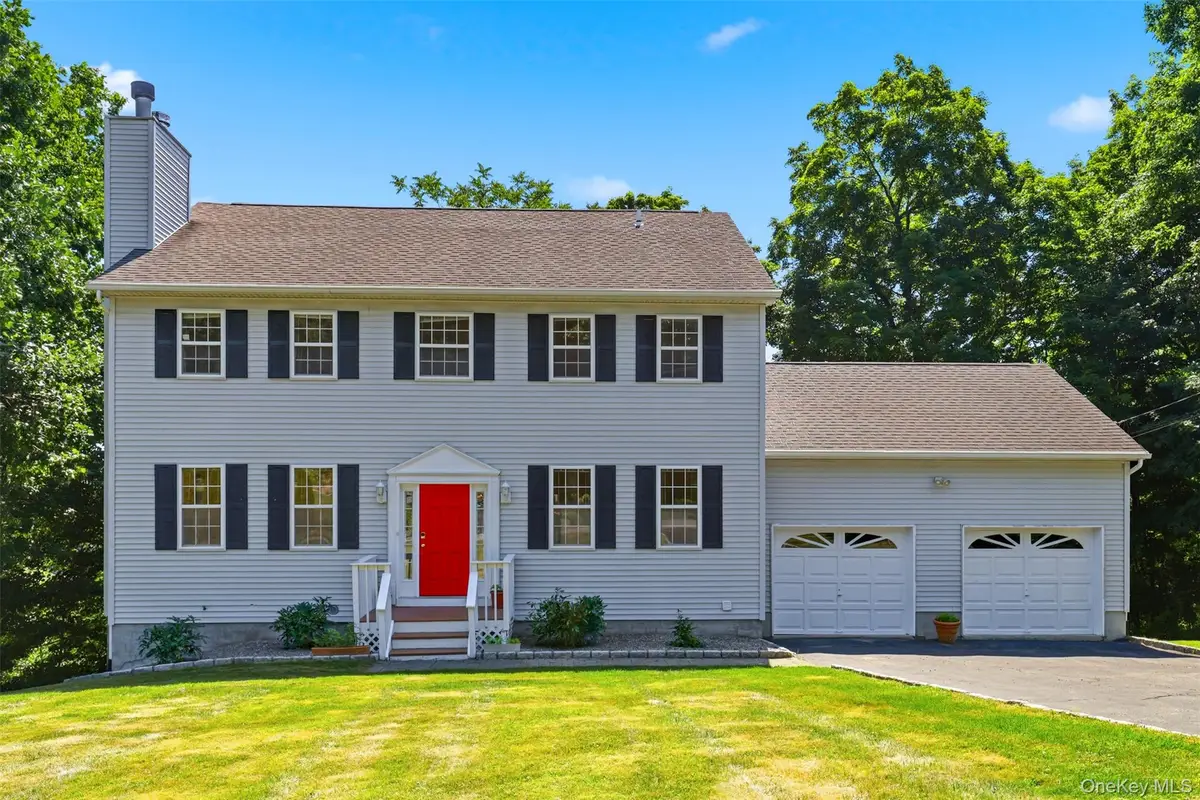 35 Wayacross Road, Mahopac, NY 10541 - #1