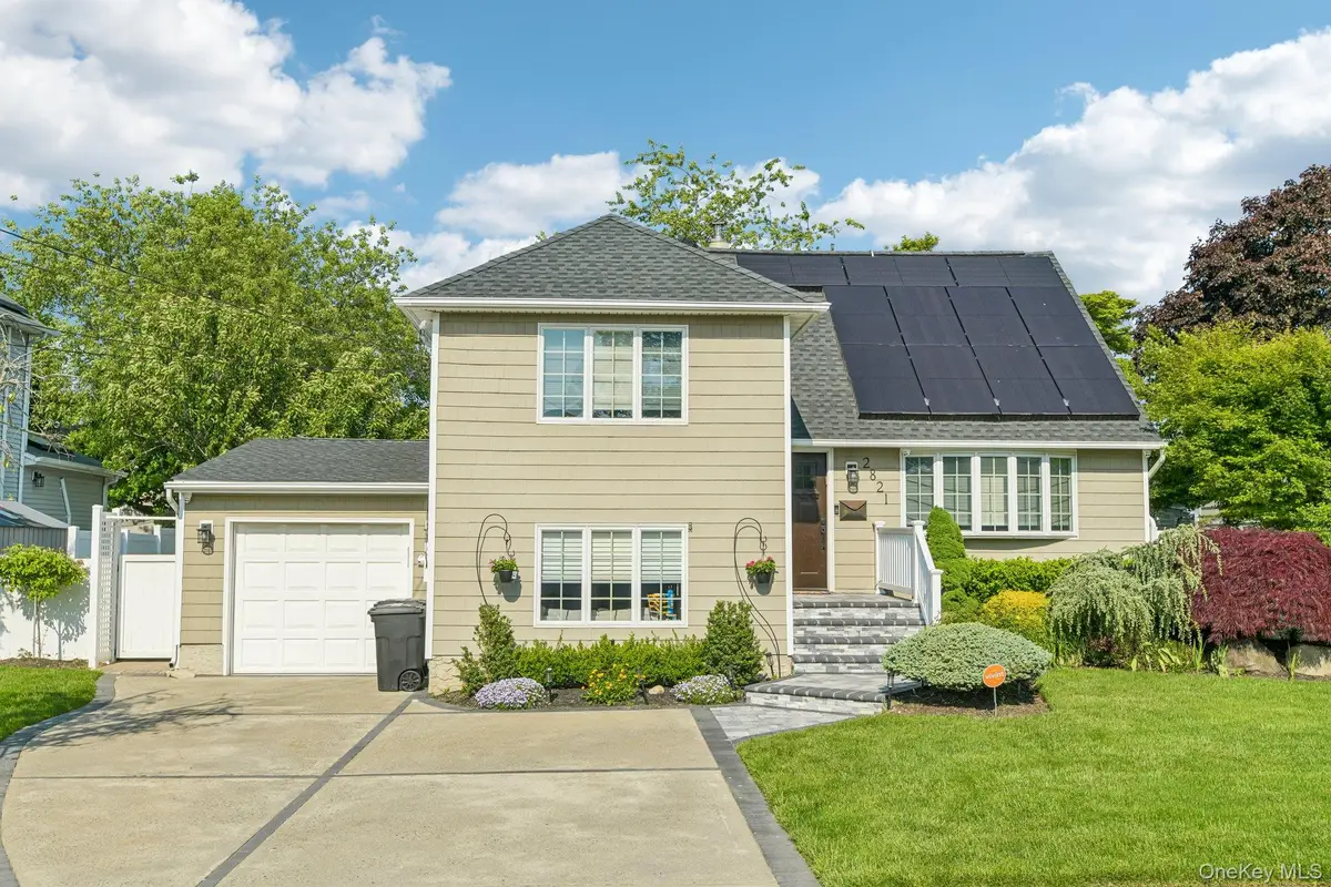 2821 Colonial Avenue, Merrick, NY 11566 - #1