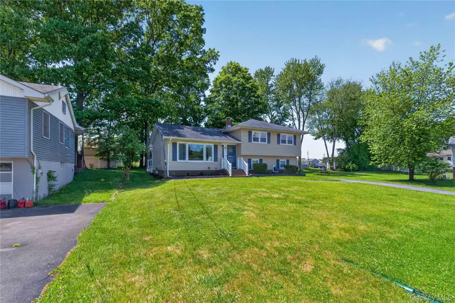 4 Saint Eve Court, Middletown, NY 10940 - #2
