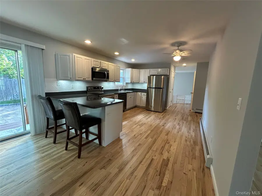 27 Sunburst Drive, Rocky Point, NY 11778 - #2