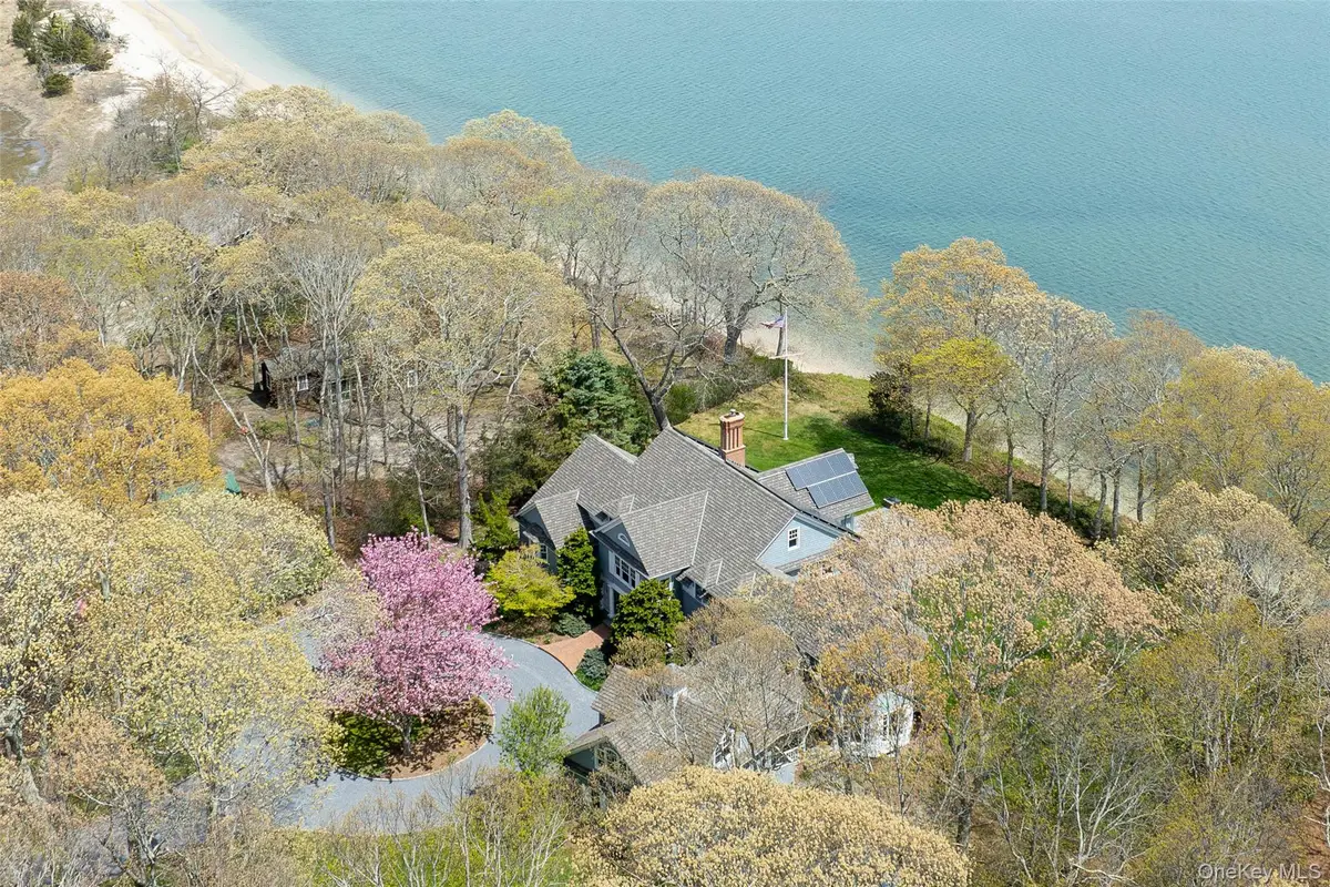 5055 New Suffolk Road, New Suffolk, NY 11956 - #1