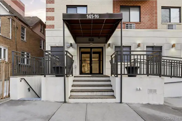 141-16 84th Drive #5 A, Briarwood, NY 11435