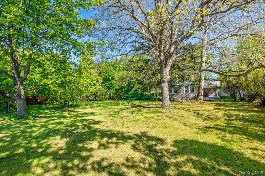 108 Claremont Street, Deer Park, NY 11729 - #3