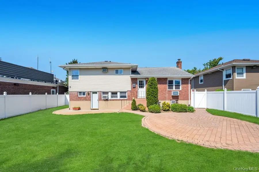 2297 Arby Court, Wantagh, NY 11793 - #3