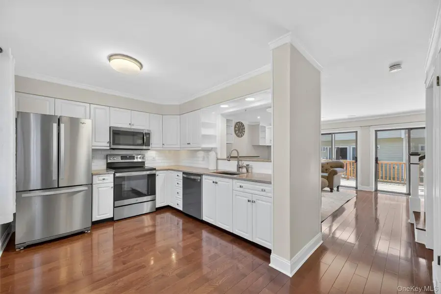 6306 Chelsea Cove N, Hopewell Junction, NY 12533 - #3