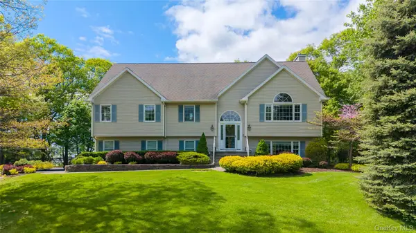 17 James Court, Mahopac, NY 10541