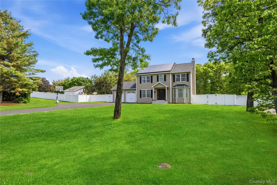 587 Blue Point Road, Holtsville, NY 11742 - #3
