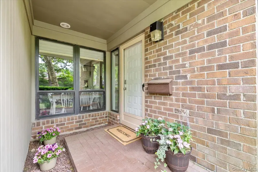225 Hamlet Drive, Jericho, NY 11753 - #3