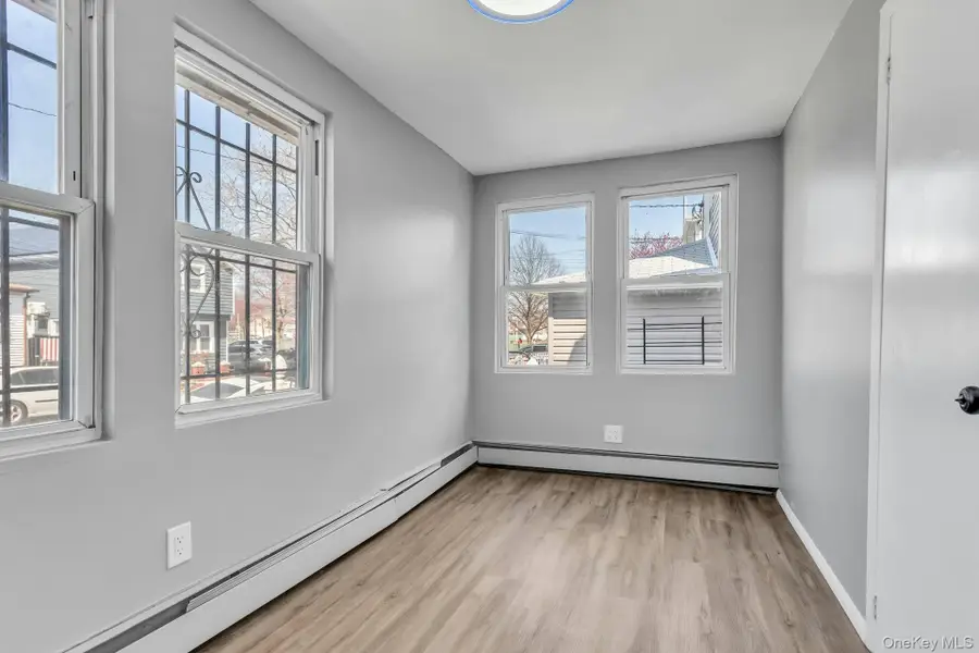 171-38 105th Avenue, Jamaica, NY 11433 - #3