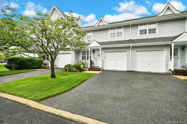 57 Maple Wing Boulevard, Central Islip, NY 11722