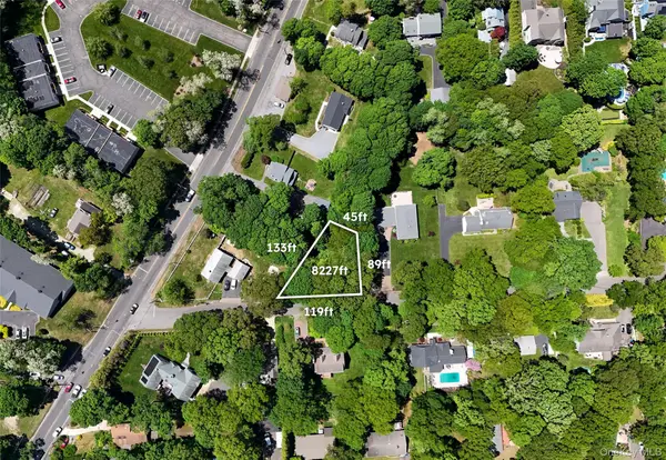 Edgewood Avenue, Port Jefferson Village, NY 11777