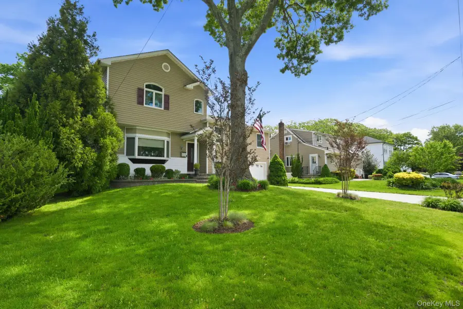 103 East Drive, Massapequa, NY 11758 - #2