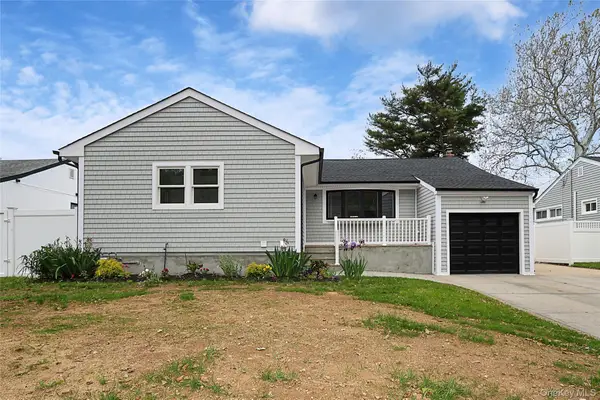 224 Hungry Harbor Road, Valley Stream, NY 11581