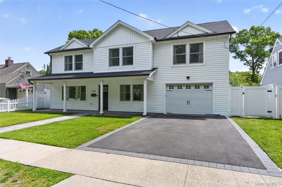 534 Riverside Avenue, Massapequa, NY 11758 - #3