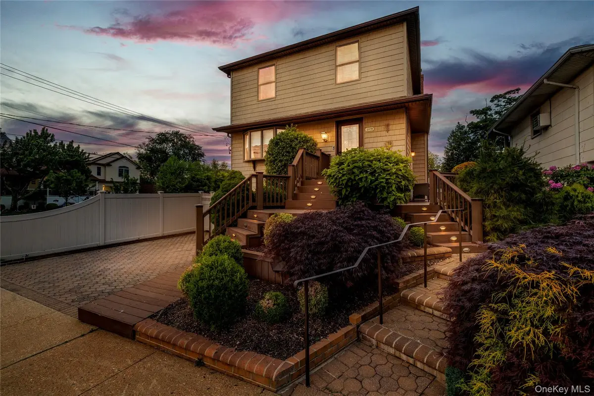 2575 Bayview Avenue, Wantagh, NY 11793 - #1