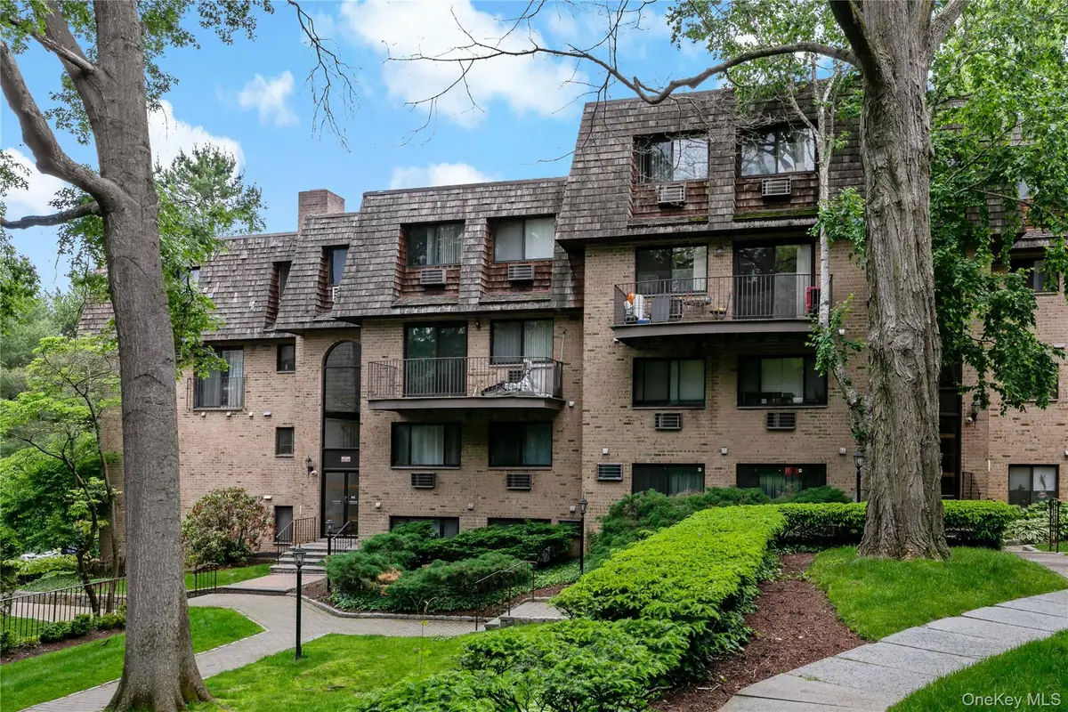 500 Central Park Avenue #323, Scarsdale, NY 10583 - #1