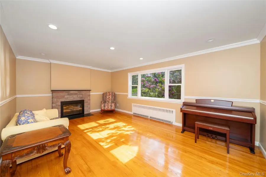 10 Horseshoe Road, Mount Kisco, NY 10549 - #2