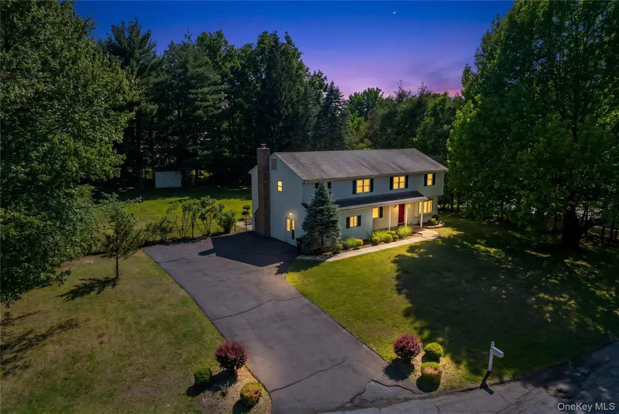 5 Daisy Court, Airmont, NY 10901 - #3