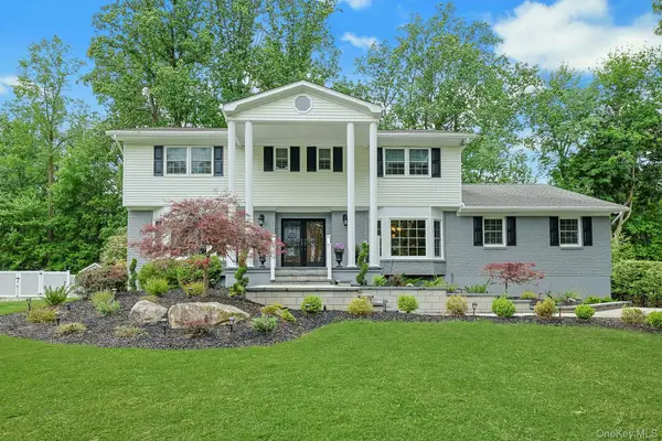 8 Dunmore Road, New City, NY 10956