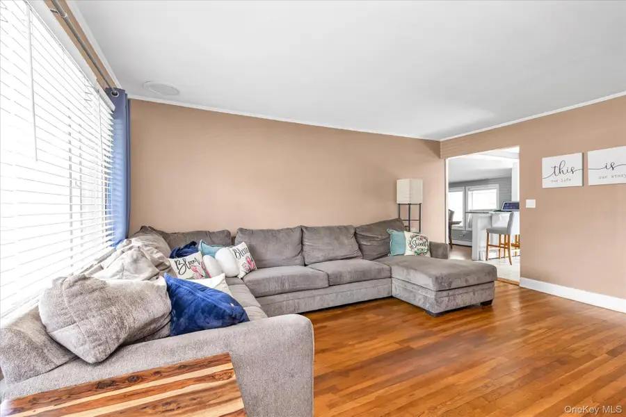64 Kobb Boulevard, West Islip, NY 11795 - #3
