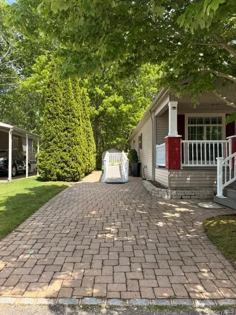 1661 Old Country Road #516, Riverhead, NY 11901 - #2