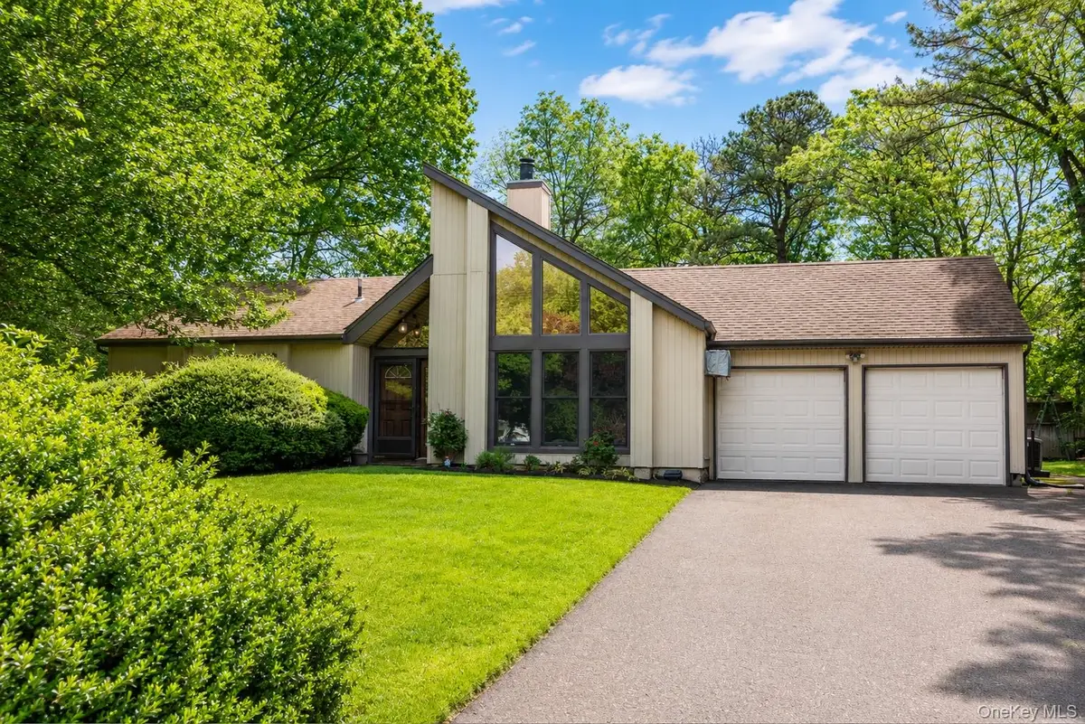 33 Guardian Drive, Mount Sinai, NY 11766 - #1