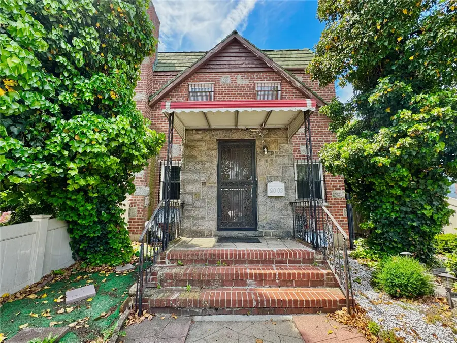 2002 150th Street, Whitestone, NY 11357 - #2