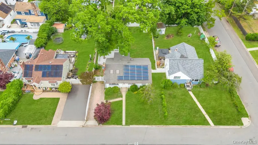 59 E Cedar Street, Massapequa, NY 11758 - #2