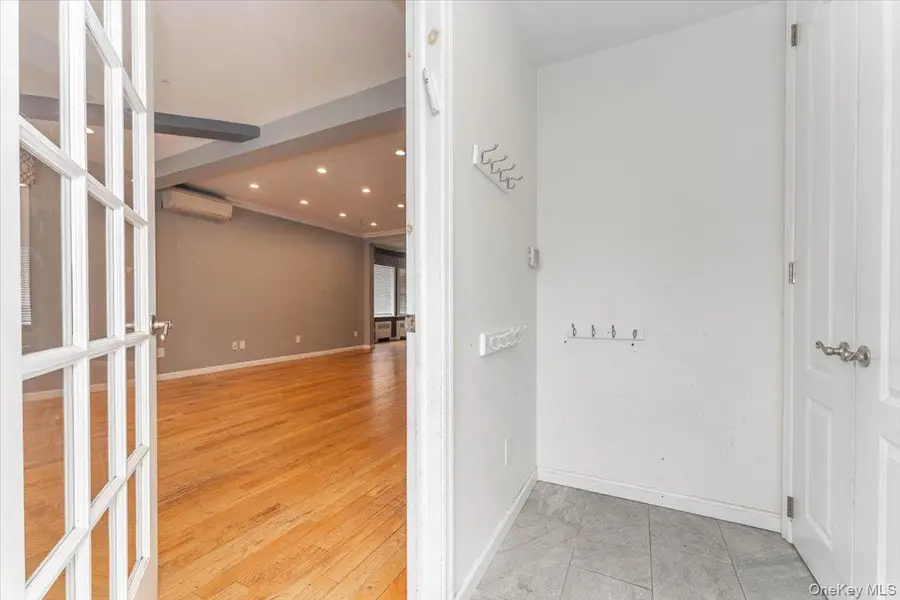 164 Jefferson Street, Inwood, NY 11096 - #2