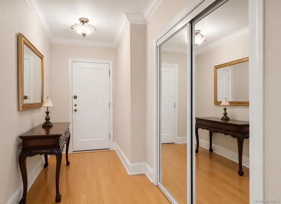 162-01 Powells Cove Boulevard #2G, Beechhurst, NY 11357 - #3
