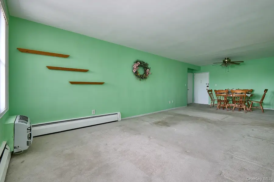 60 Hempstead Avenue #3P, Lynbrook, NY 11563 - #2