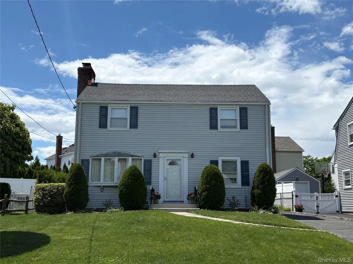 21 Hayes Drive, Eastchester, NY 10709 - #1